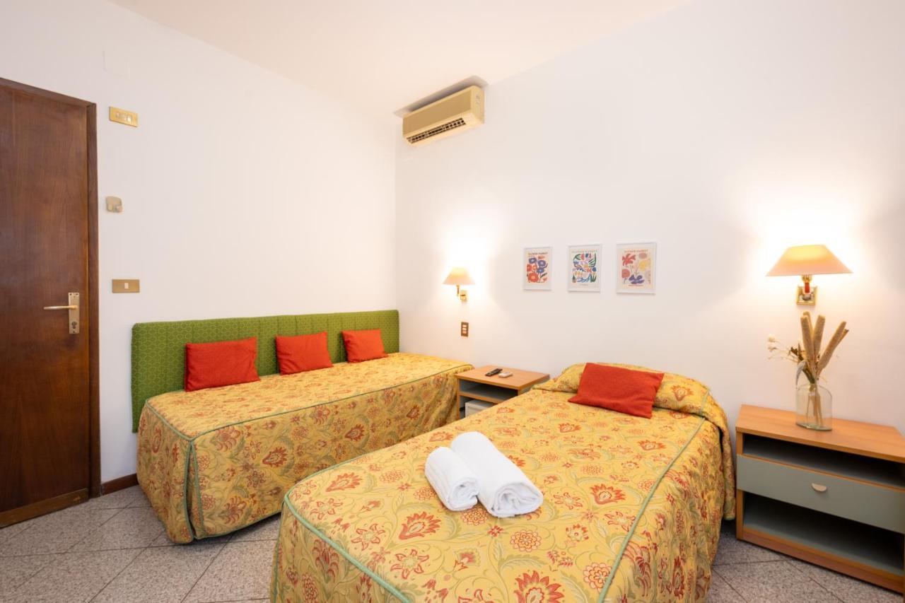 Camelia Rooms Venice Guesthouse Mestre Exteriér fotografie