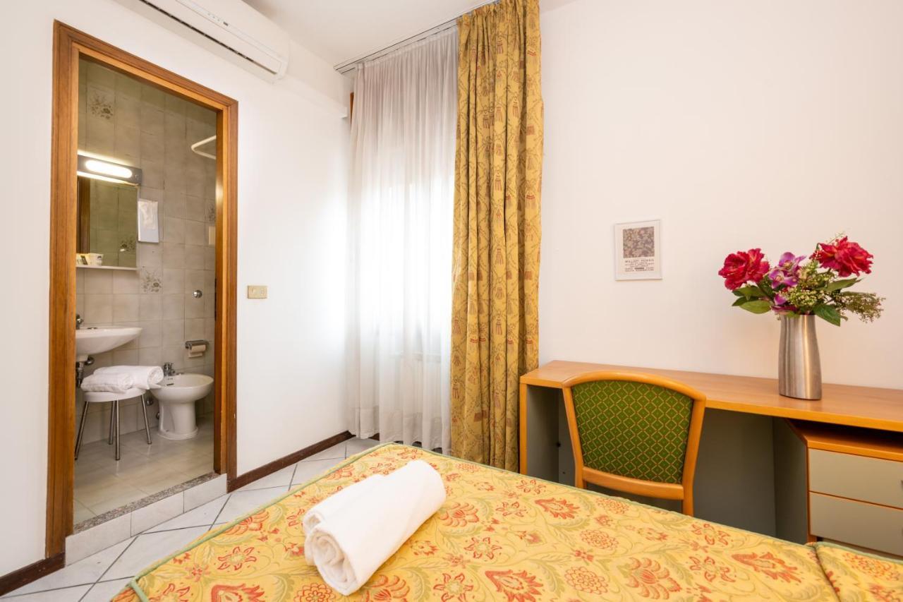 Camelia Rooms Venice Guesthouse Mestre Exteriér fotografie